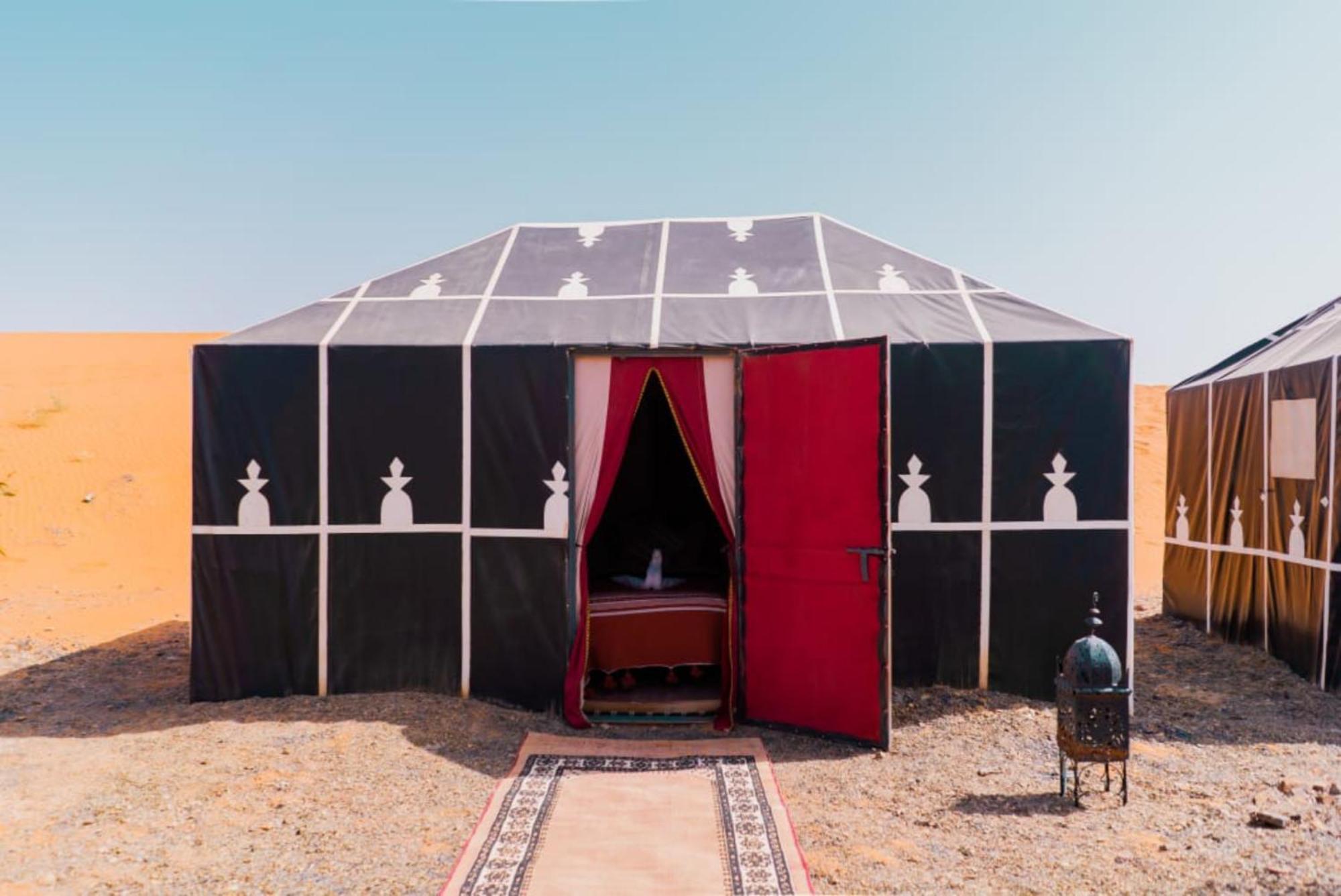Holiday Desert Camp เมอร์ซูกา ภายนอก รูปภาพ